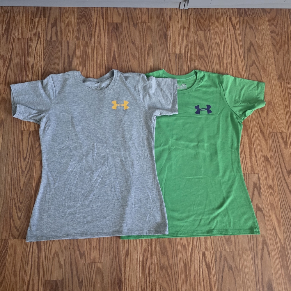 Under Armour Women's Gray and Green T-Shirts